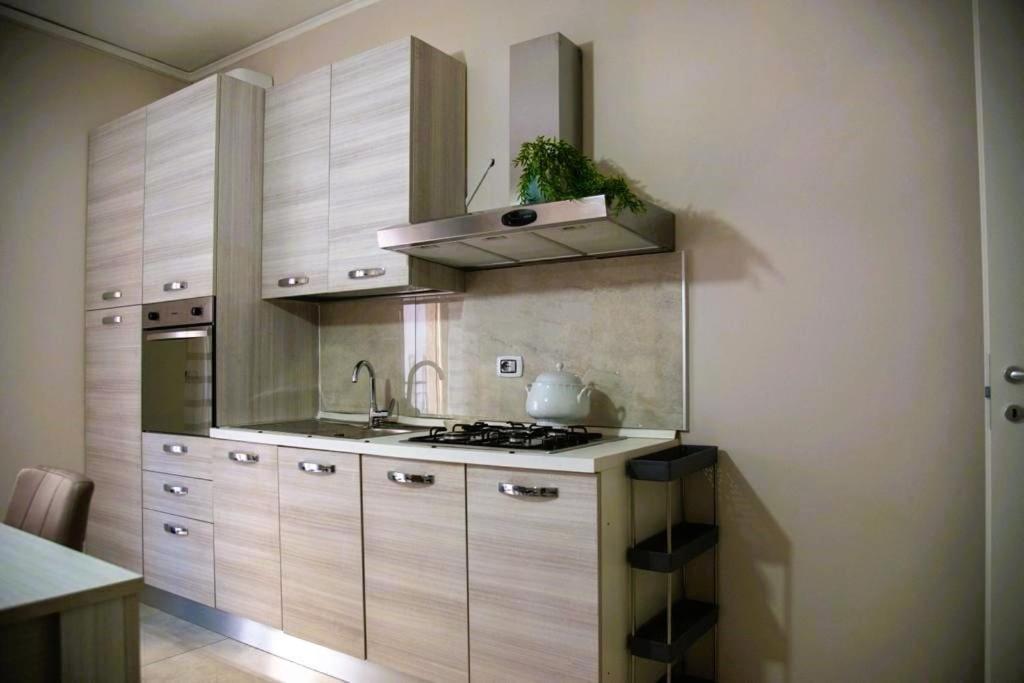 Campania Apartment Vesuvio Comfort -150M Dalla Stazione - 5Km Da Pompei Poggiomarino المظهر الخارجي الصورة